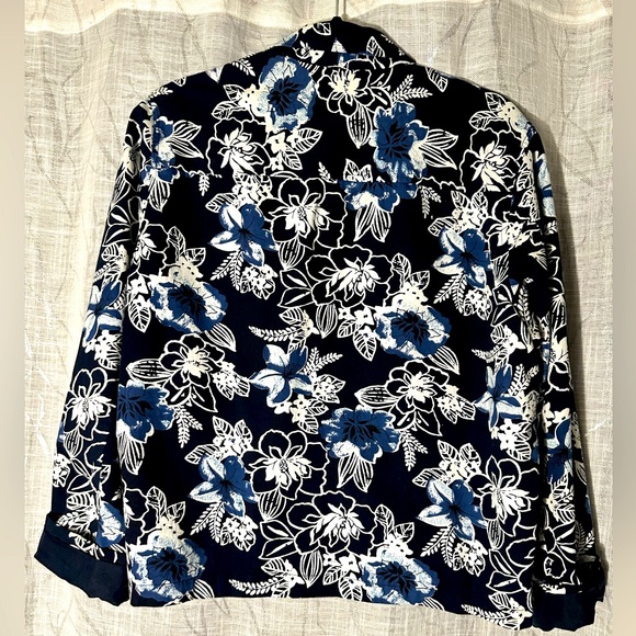 Sara Studio Pretty Blue White Floral Jacket/Blazer Size Large EUC - Picture 7 of 15